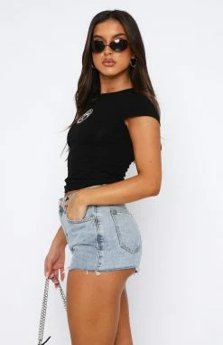 Young In Love Denim Shorts Blue Wash -Outlet The Lounge Vibe Store 02.06.2330874