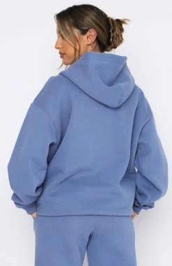 She's A Baddie Hoodie Dusk Blue 9 She's A Baddie Hoodie Dusk Blue -Outlet The Lounge Vibe Store 02.09.21 680