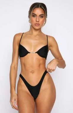 Stay Golden Bottoms Shiny Black -Outlet The Lounge Vibe Store 02.12.21 160