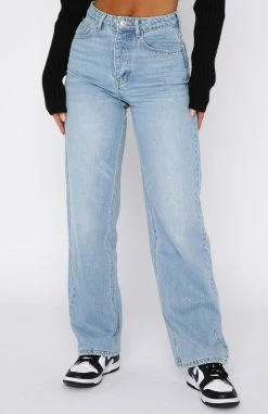 One Call Away High Rise Straight Leg Jeans Vintage Mid Blue 10 One Call Away High Rise Straight Leg Jeans Vintage Mid Blue -Outlet The Lounge Vibe Store 03.11.2213692