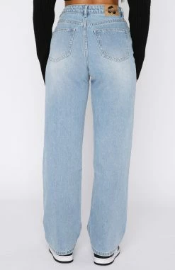 One Call Away High Rise Straight Leg Jeans Vintage Mid Blue 12 One Call Away High Rise Straight Leg Jeans Vintage Mid Blue -Outlet The Lounge Vibe Store 03.11.2213701