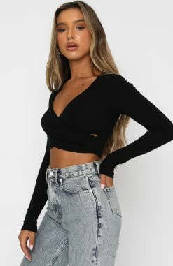 Back In Town Long Sleeve Crop Black -Outlet The Lounge Vibe Store 04.02.21 1928