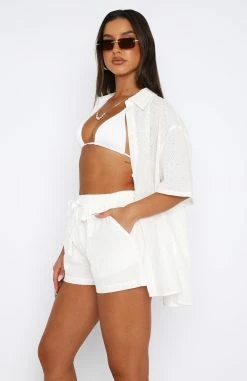 Trying To Impress Shorts White 6 Trying To Impress Shorts White -Outlet The Lounge Vibe Store 04.05.2327959