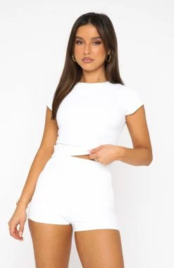 Take Me There Ribbed Baby Tee White -Outlet The Lounge Vibe Store 04.08.22 453
