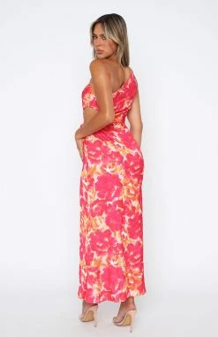 Full Of Charm Maxi Dress Hot Pink Floral -Outlet The Lounge Vibe Store 05.01.221607
