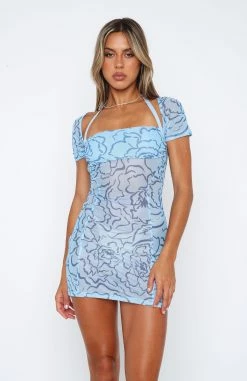 Play It Back Mini Dress Blue Floral Sketch 9 Play It Back Mini Dress Blue Floral Sketch -Outlet The Lounge Vibe Store 05.01.221825