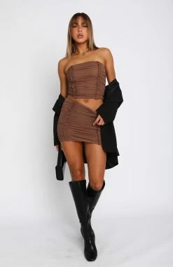 Give You The World Crop Mocha -Outlet The Lounge Vibe Store 05.04.2323865