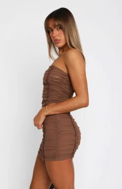 Give You The World Crop Mocha -Outlet The Lounge Vibe Store 05.04.2323894