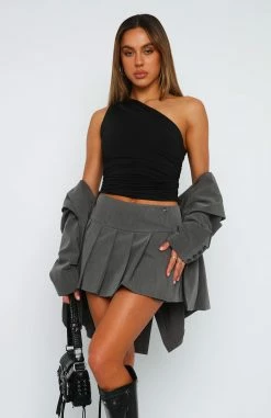 Lack Of Love One Shoulder Top Black -Outlet The Lounge Vibe Store 07.07.230005