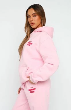 Comfort Club Oversized Hoodie Bon Bon 6 Comfort Club Oversized Hoodie Bon Bon -Outlet The Lounge Vibe Store 07.07.2302991