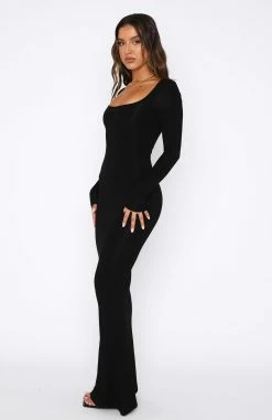 Get My Attention Long Sleeve Maxi Dress Black -Outlet The Lounge Vibe Store 08.12.2217365