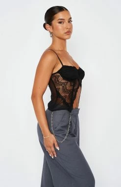 Short And Sweet Lace Bustier Black 8 Short And Sweet Lace Bustier Black -Outlet The Lounge Vibe Store 09.03.231594