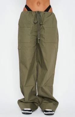 Everything I Want Pants Khaki 11 Everything I Want Pants Khaki -Outlet The Lounge Vibe Store 09.03.231915