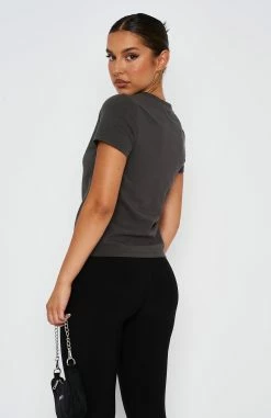 Figure It Out Tee Charcoal -Outlet The Lounge Vibe Store 09.03.232109