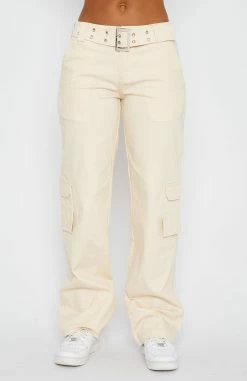 Good Days Ahead Low Rise Pants Beige -Outlet The Lounge Vibe Store 09.03.232121