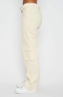 Good Days Ahead Low Rise Pants Beige -Outlet The Lounge Vibe Store 09.03.232122