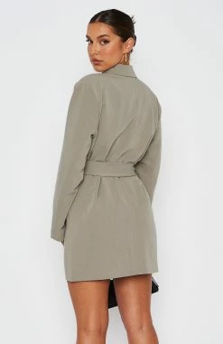 Confident Blazer Grey -Outlet The Lounge Vibe Store 09.03.232366 9057f502 ca18 42e1 a683 0e6386d9d096