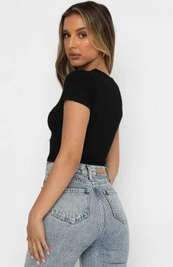 Switching Sides Crop Black -Outlet The Lounge Vibe Store 10.06.20 2091