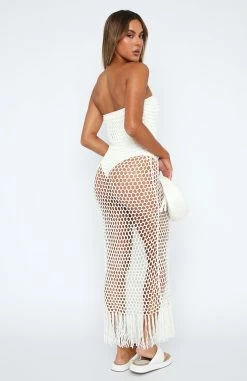 All By Myself Crochet Midi Dress Off White -Outlet The Lounge Vibe Store 11.05.2318562