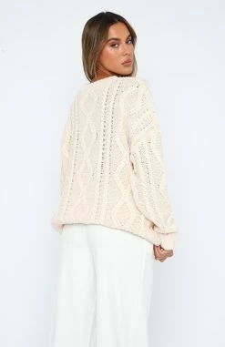 Strong Attraction Knit Sweater Cream 9 Strong Attraction Knit Sweater Cream -Outlet The Lounge Vibe Store 11.05.2318872