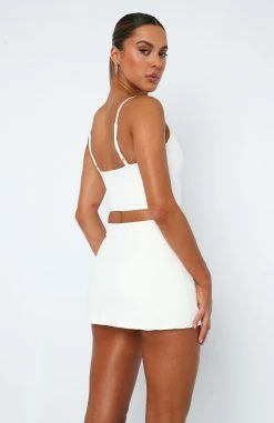 Walk And Talk Mini Skort White 11 Walk And Talk Mini Skort White -Outlet The Lounge Vibe Store 11.05.2320164 d23a95e2 2f6d 4743 a3c0 6059cbefb253