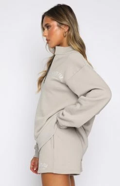 The Highest Demand Zip Front Sweater Taupe 10 The Highest Demand Zip Front Sweater Taupe -Outlet The Lounge Vibe Store 11.11.21 1154