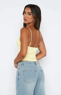 Infatuation Cami Lemon -Outlet The Lounge Vibe Store 12.01.234806