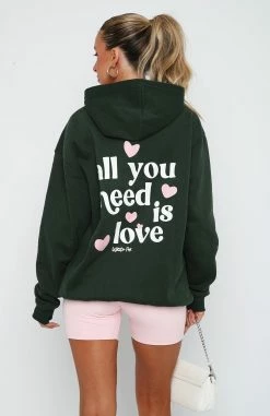 All You Need Is Love Hoodie Forest Green -Outlet The Lounge Vibe Store 14.4.2316571