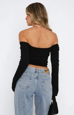 It's Just Us Long Sleeve Top Black 7 It's Just Us Long Sleeve Top Black -Outlet The Lounge Vibe Store 15.06.2333451