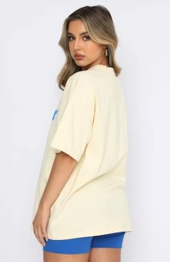 Offstage Oversized Tee Buttercream -Outlet The Lounge Vibe Store 15.10.21 200