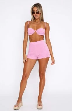 Dream Escape Booty Shorts Pink -Outlet The Lounge Vibe Store 15.12.2217637 ca7580ce ba5e 4f90 a2fe 86e24cc30efc