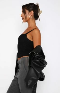 After Midnight Cami Black -Outlet The Lounge Vibe Store 16.03.2321960