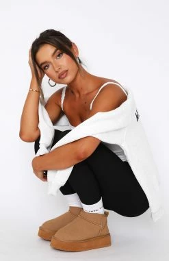 After Midnight Cami White -Outlet The Lounge Vibe Store 16.03.2322076