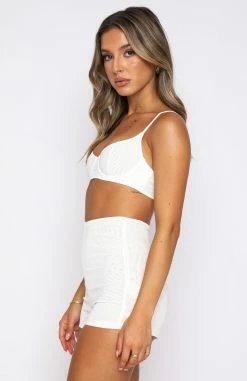 Executive Crop White -Outlet The Lounge Vibe Store 17.02.22 289