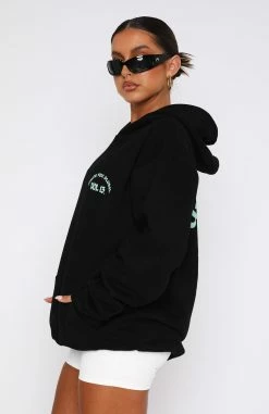 Reaching New Levels Hoodie Black 9 Reaching New Levels Hoodie Black -Outlet The Lounge Vibe Store 17.11.2215674
