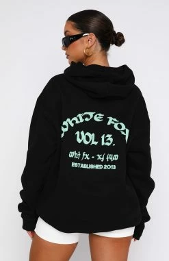 Reaching New Levels Hoodie Black 10 Reaching New Levels Hoodie Black -Outlet The Lounge Vibe Store 17.11.2215681