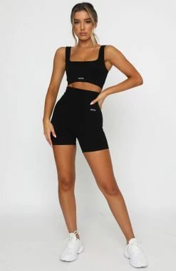 Seamless High Waisted Shorts Black -Outlet The Lounge Vibe Store 18.01.21 547