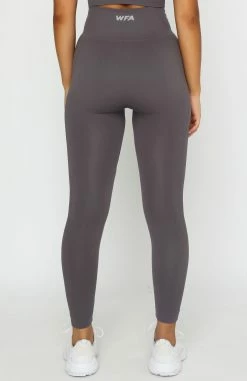 Seamless High Waisted Leggings Shadow 9 Seamless High Waisted Leggings Shadow -Outlet The Lounge Vibe Store 18.01.21 711 94a0d217 b935 43fd 9b96 d43e7cebbd6f