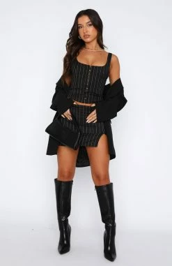 What They Want Top Black Pinstripe 9 What They Want Top Black Pinstripe -Outlet The Lounge Vibe Store 18.05.2329338