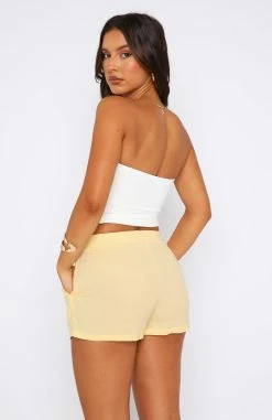 Put The Pressure On Shorts Butter -Outlet The Lounge Vibe Store 18.08.2349641