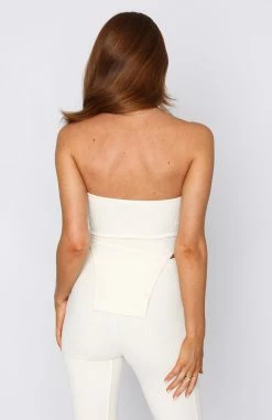 Make A Comeback Top Cream 14 Make A Comeback Top Cream -Outlet The Lounge Vibe Store 19.01.22 1359