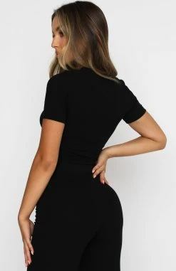 It's Meant To Be Crop Black -Outlet The Lounge Vibe Store 19.11.20 1254