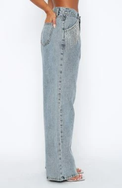 Pass The Diamonds Mid Rise Wide Leg Jeans Blue Wash -Outlet The Lounge Vibe Store 2.2.23 6378 e031c27a ea84 44e3 95d6 54abadb967ad
