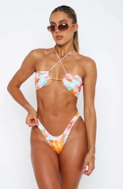 Summer Sea Bikini Top Tropical Lily 12 Summer Sea Bikini Top Tropical Lily -Outlet The Lounge Vibe Store 2.3.2311579