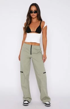 One Sided Pants Khaki -Outlet The Lounge Vibe Store 20.09.223424