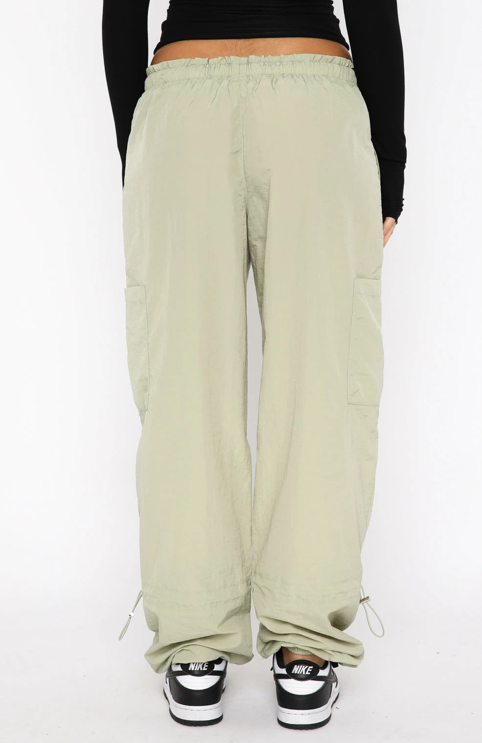 Never Blend In Pants Khaki 4 Never Blend In Pants Khaki - Image 4