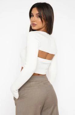 Forgetting You Ribbed Knit Long Sleeve Crop White -Outlet The Lounge Vibe Store 21.07.22 479