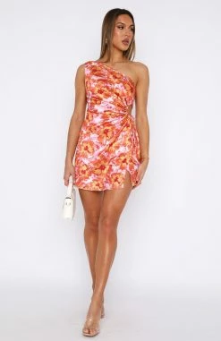 Alegra Mini Dress Hot Pink Floral -Outlet The Lounge Vibe Store 22.06.2335184