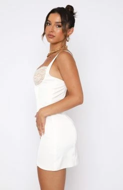 Admire You Mini Dress White -Outlet The Lounge Vibe Store 22.12.2219644