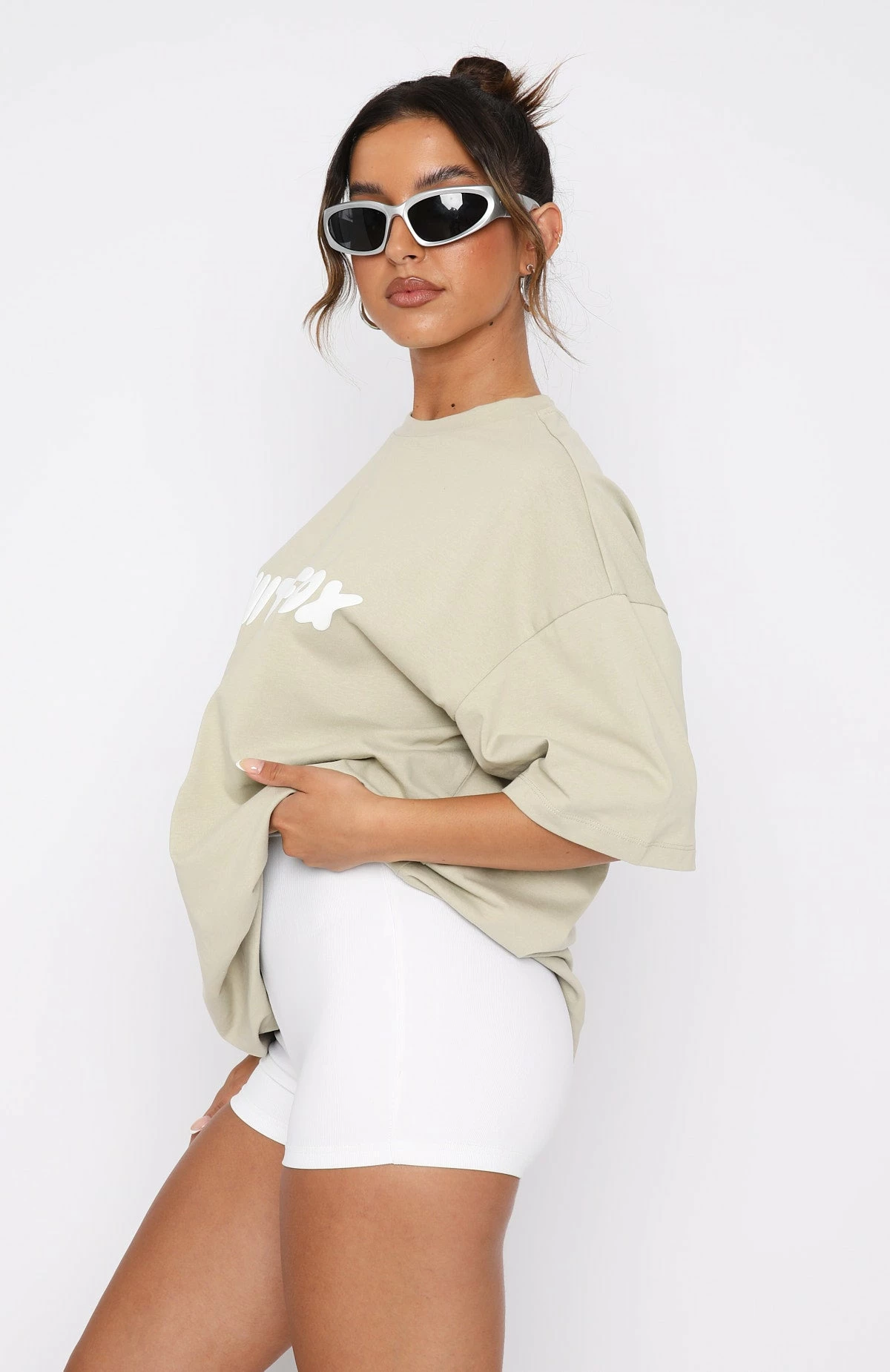 Offstage Oversized Tee Moss 3 Offstage Oversized Tee Moss - Image 3